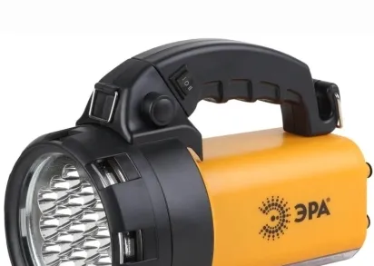 Фонарь-прожектор светодиодный ЭРА аккумуляторный 225х133 320 лм PA-601 Б0031036